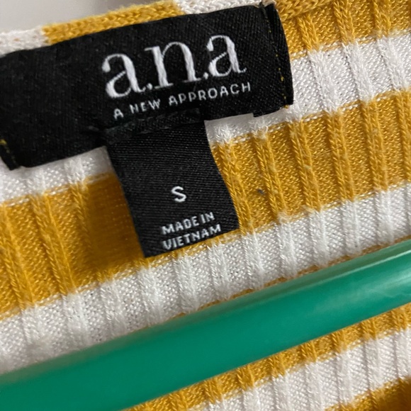 Ana yellow and white striped shirt - Picture 3 of 3